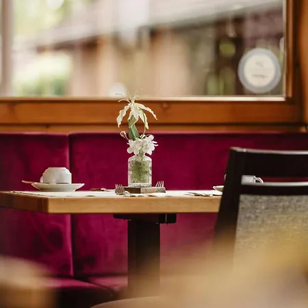 Hotell Garni Vier Jahreszeiten