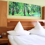 Hotel Garni Vier Jahreszeiten 3*