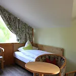 Garni Vier Jahreszeiten